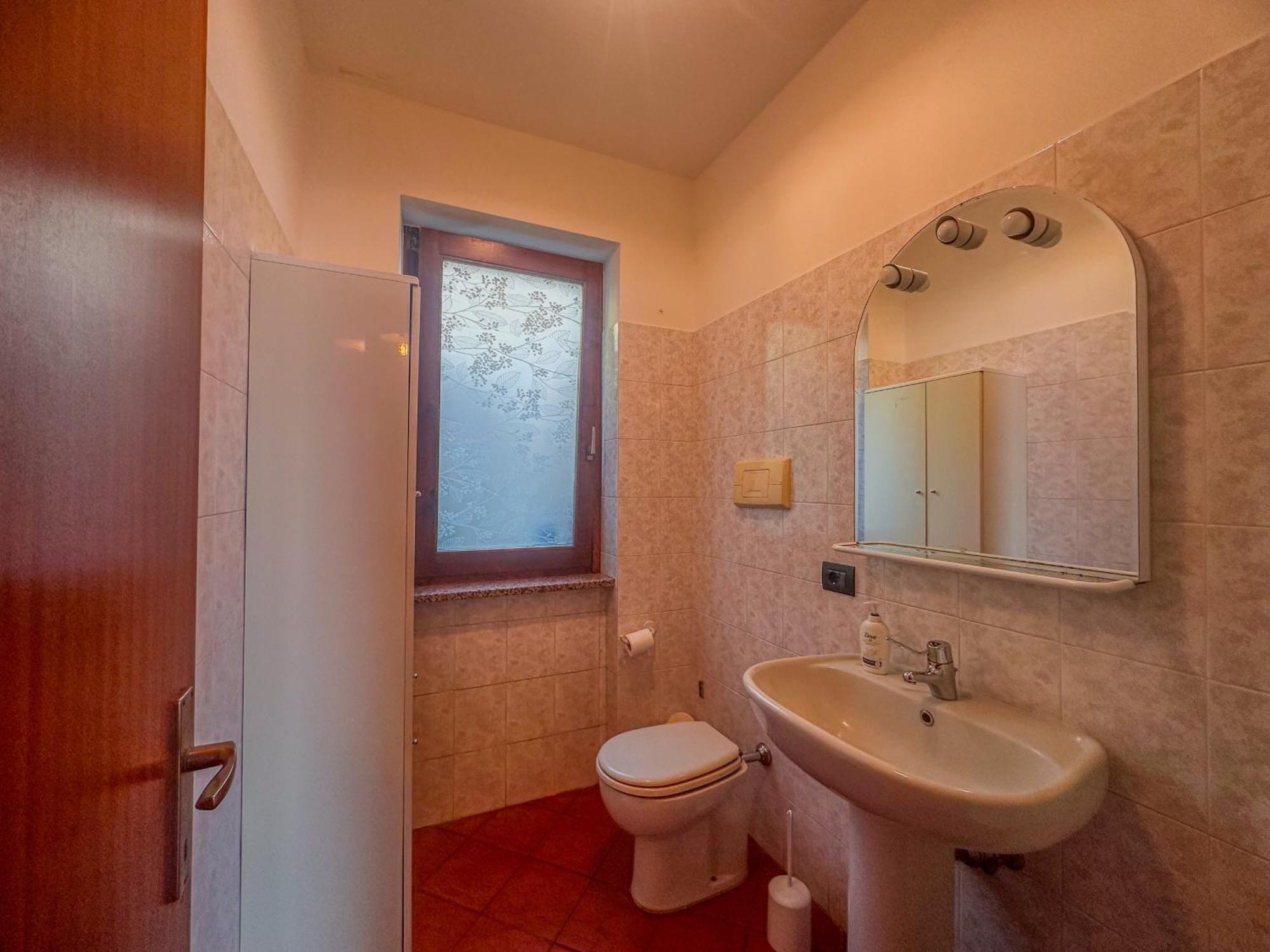 Appartamento A Due Passi Dal Lago Con Box Dorio المظهر الخارجي الصورة